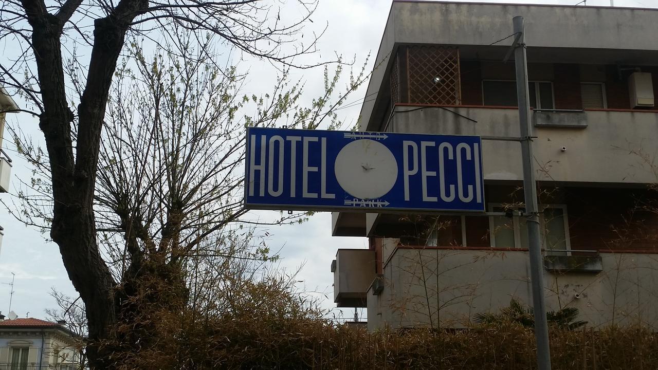 רימיני Hotel Pecci מראה חיצוני תמונה